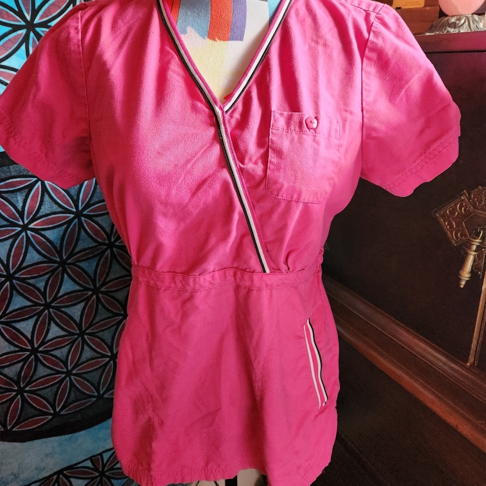 Small Koi scrub top